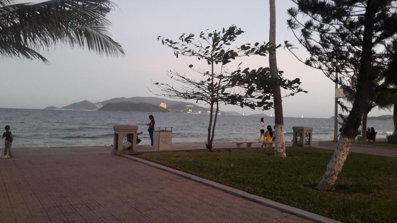Hotel Yen Indochine Nha Trang Exterior foto